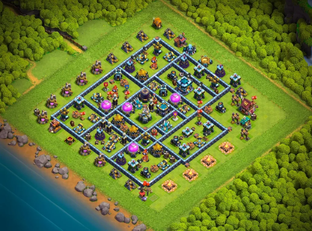 TH13 Farming Base: Asymmetric Offset Compartment Layout